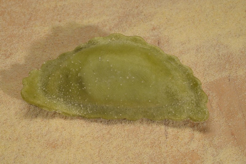 Artichoke and Mascarpone wrapped in Spinach Dough - Agnolotti (Med)